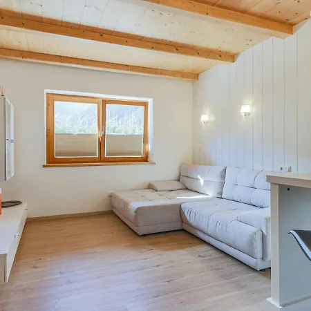 Lejlighed Spacious In Saalbach Hinterglemm Near Ski Lift *