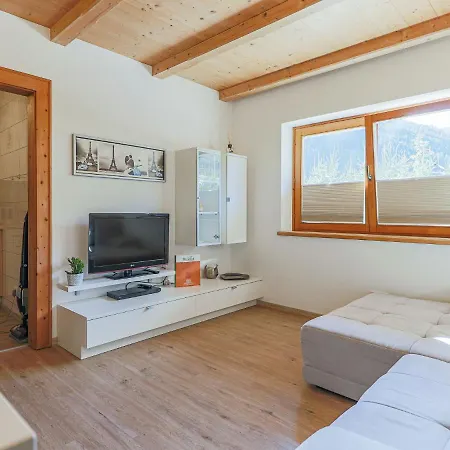 Spacious In Saalbach Hinterglemm Near Ski Lift Lejlighed *